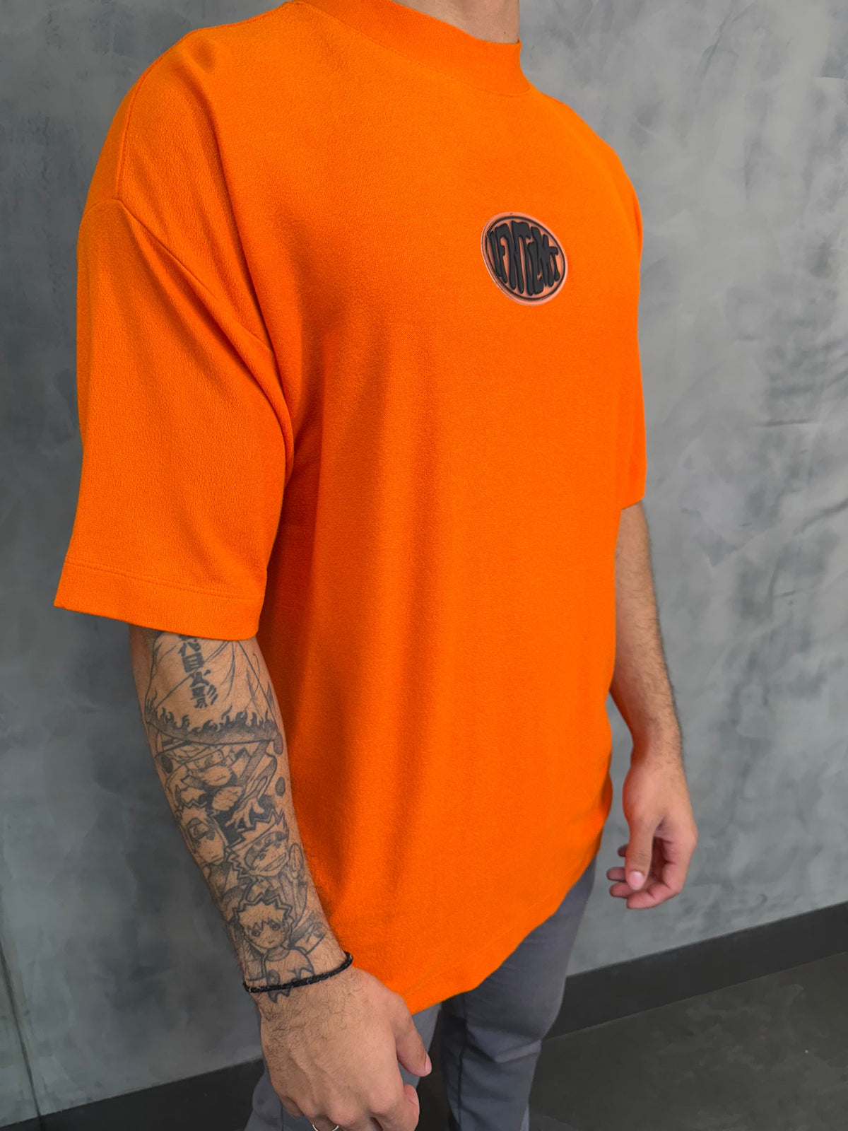 T-SHIRT BOX IFNT RUBBERY BOOQ