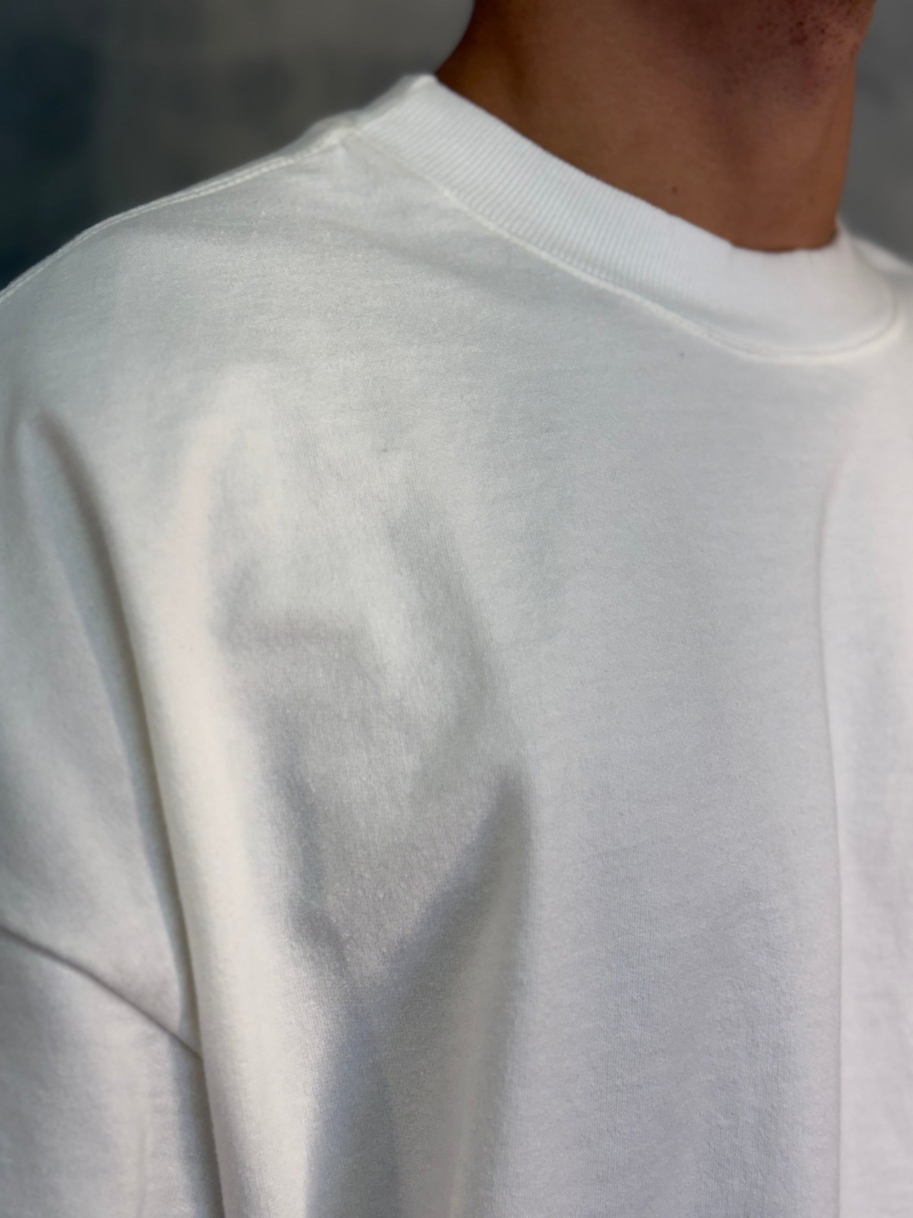 T-SHIRT BOX OVERSIZED MINIMAL EASY BOOQ