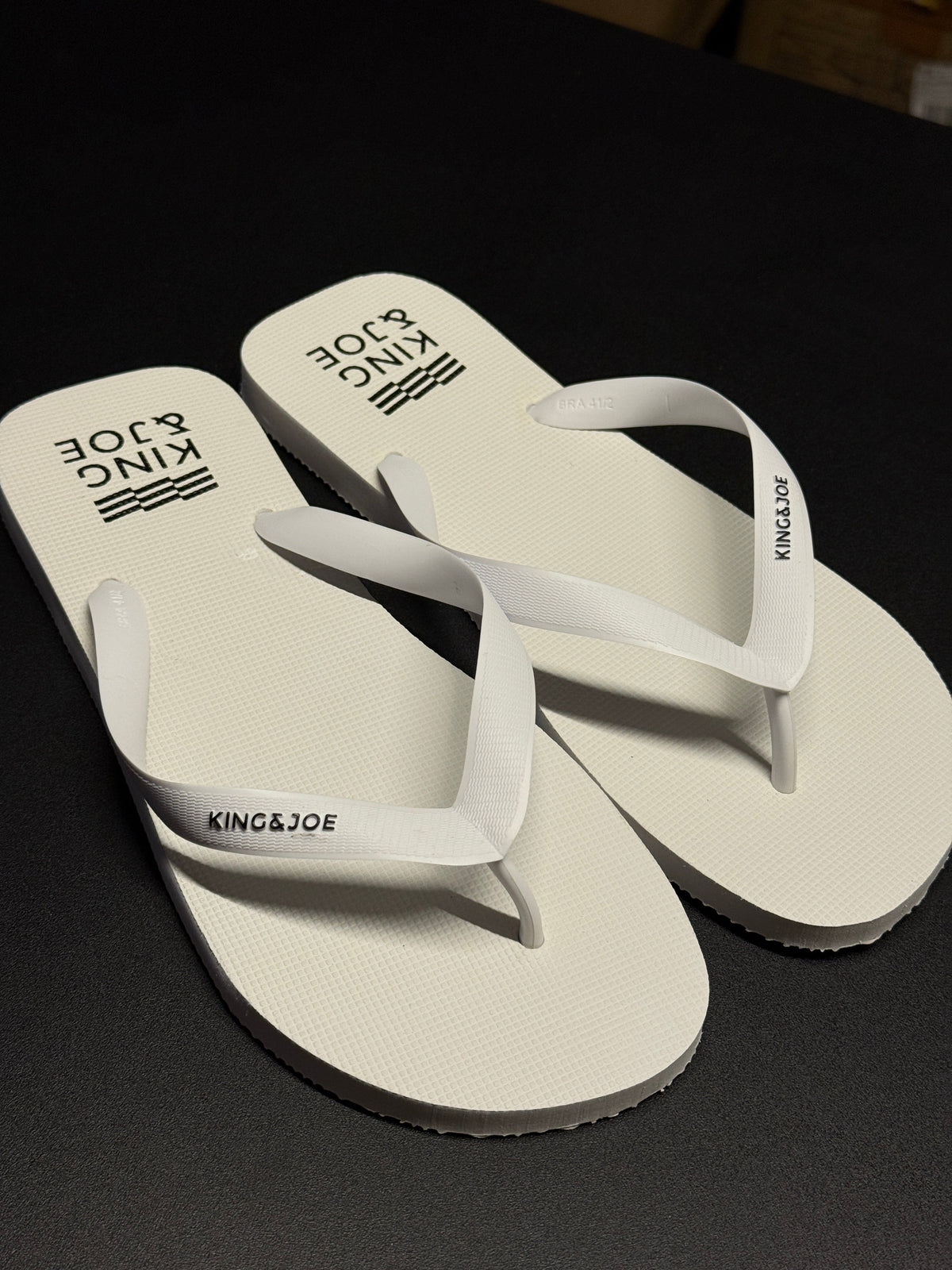 CHINELO MASC BÁSICO BANDEIRA KINGEJOE BRANCO