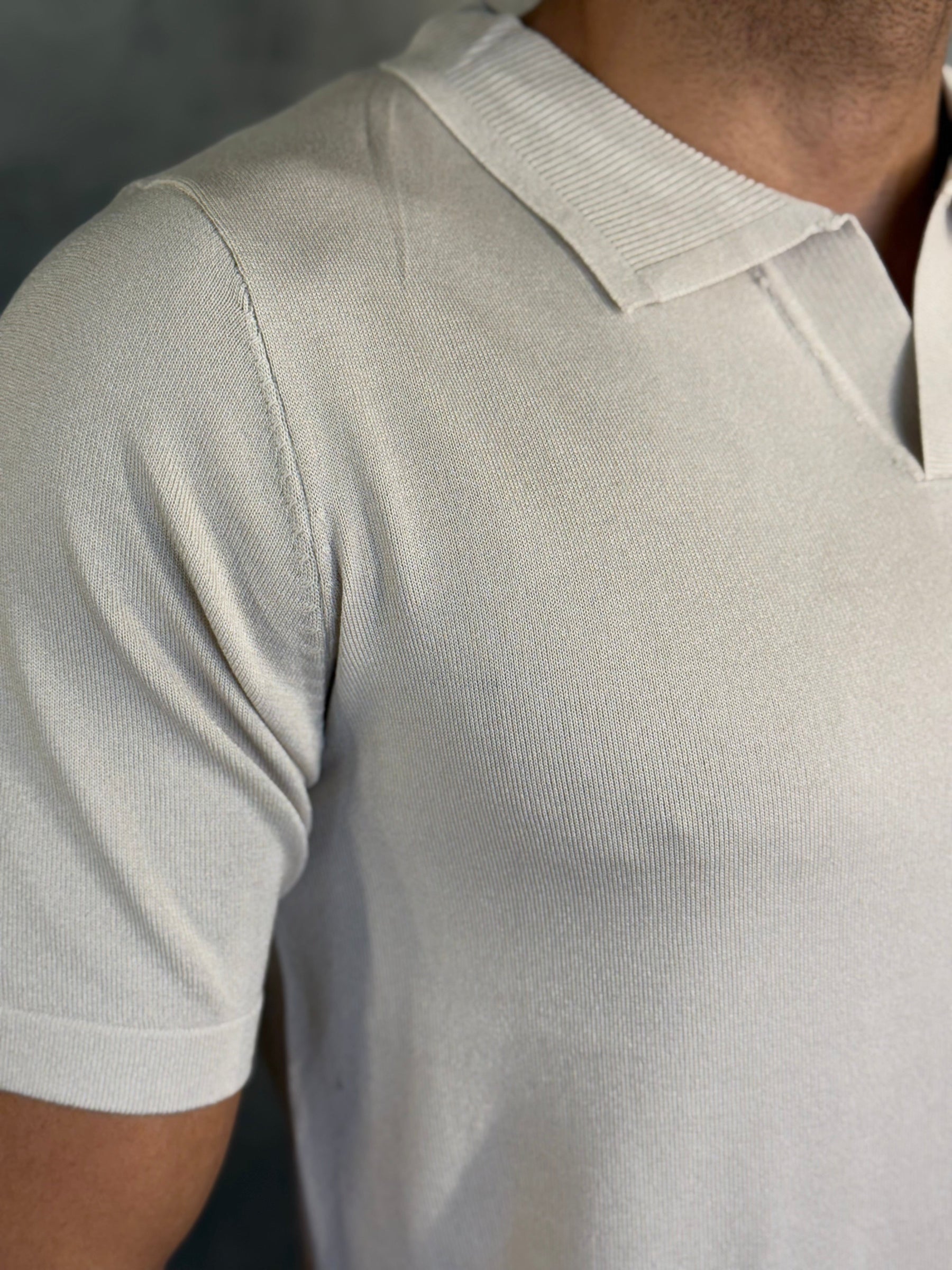 POLO TRICOT SEM BOTÃO PONTO H