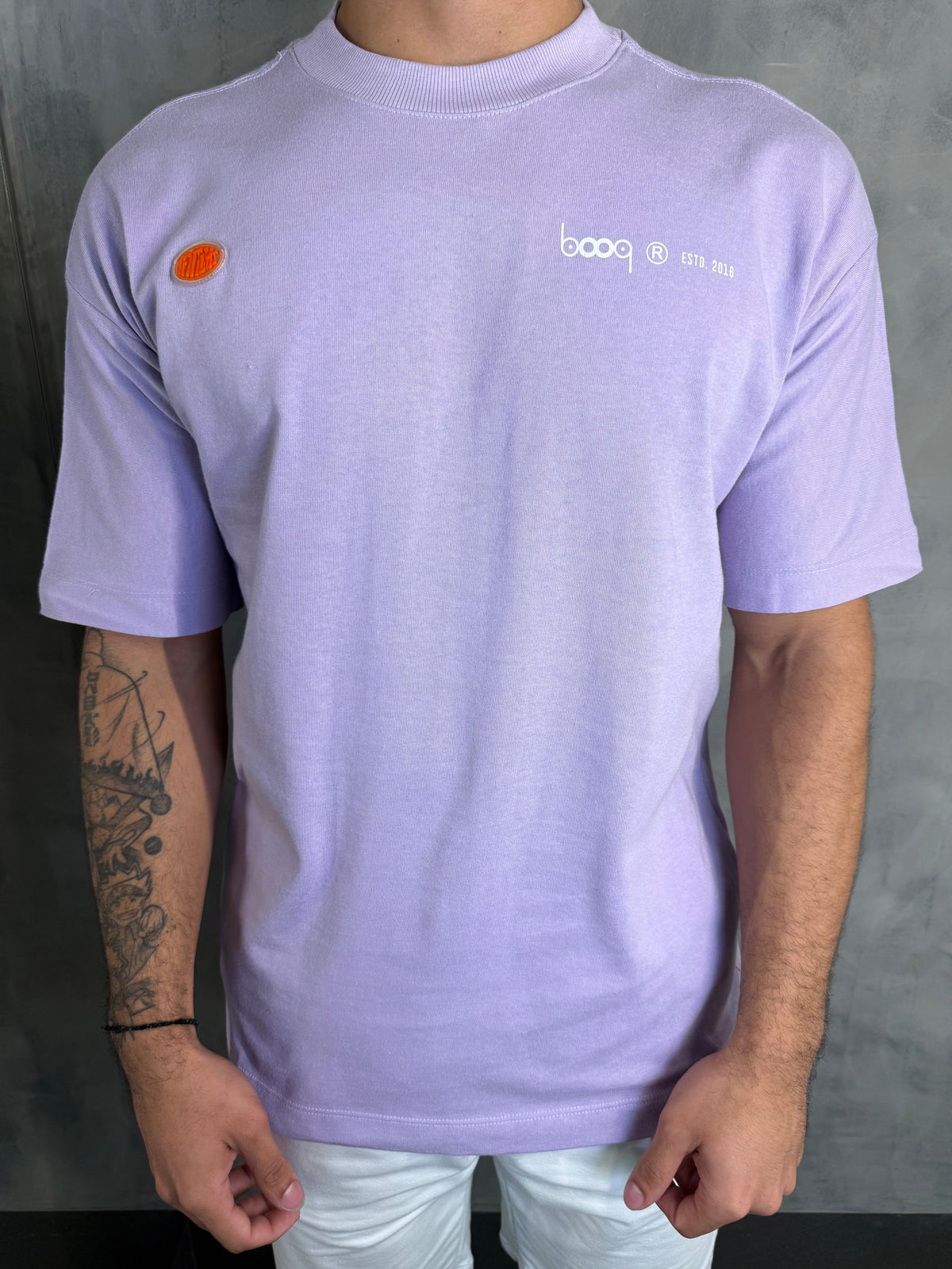 T-SHIRT OVERSIZED BOX IFNT THE LIMIT BOOQ