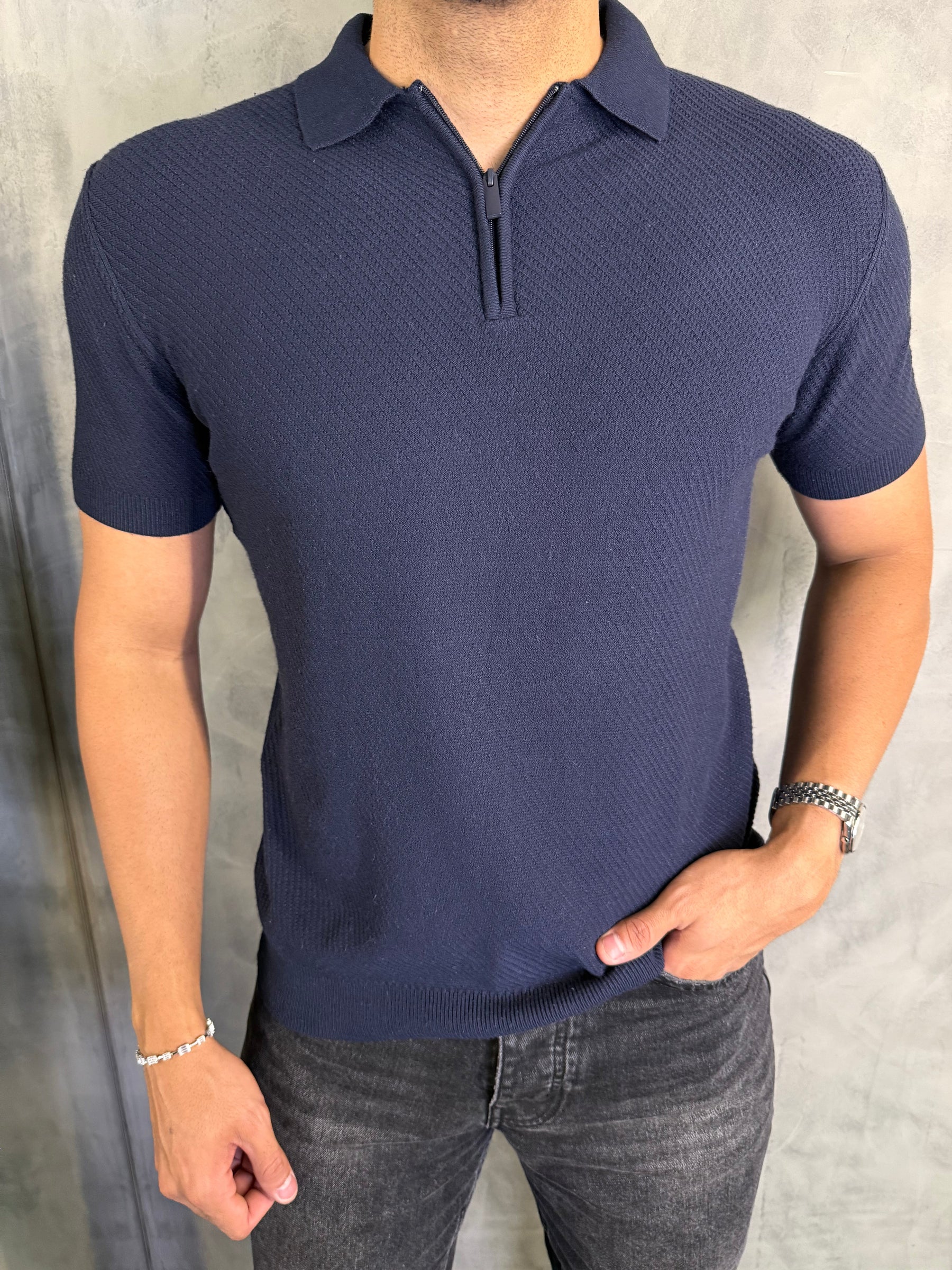 POLO TRICOT ZIPER TEXTURIZADA PONTO H