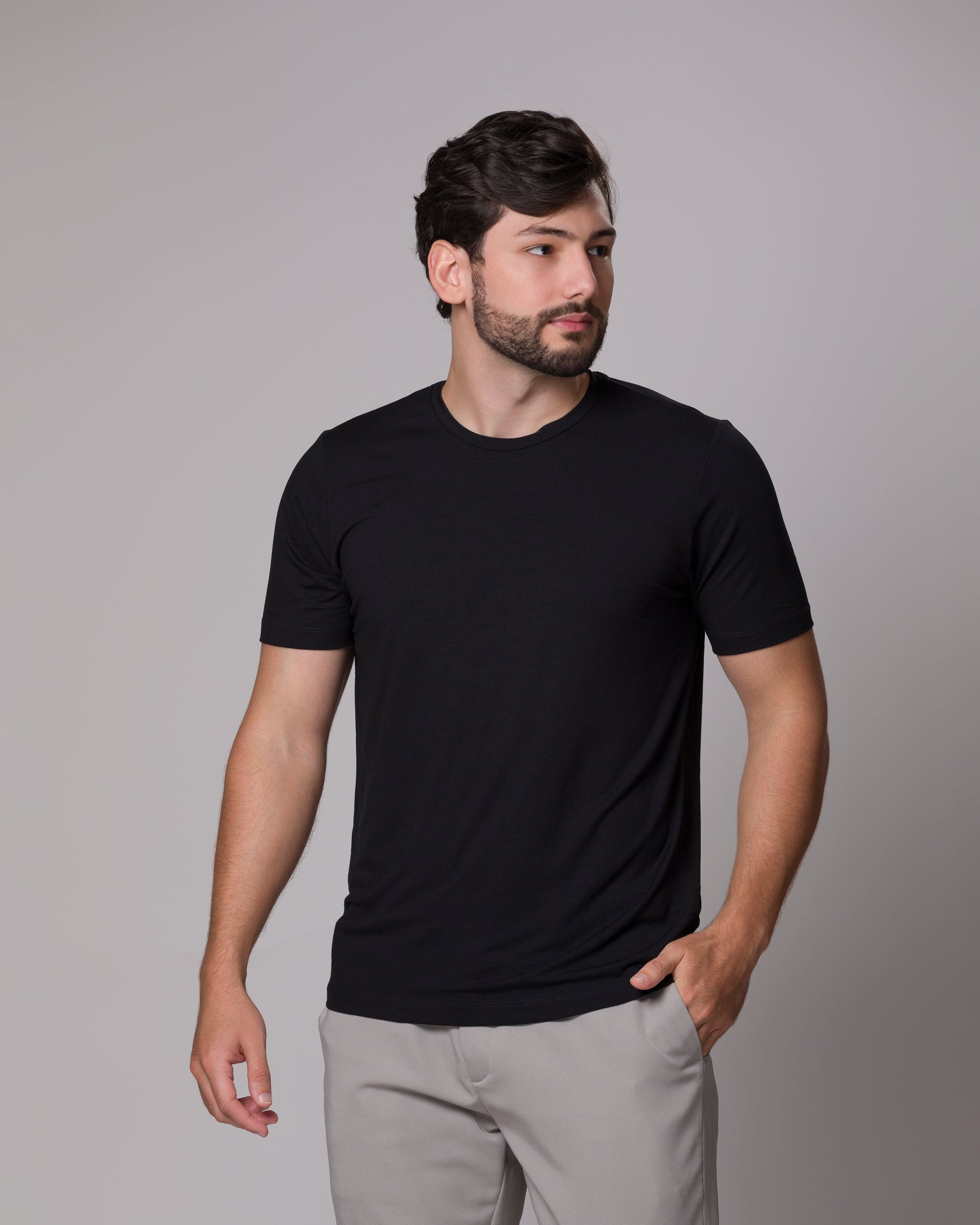 T SHIRT TECH PONTO H PRETO