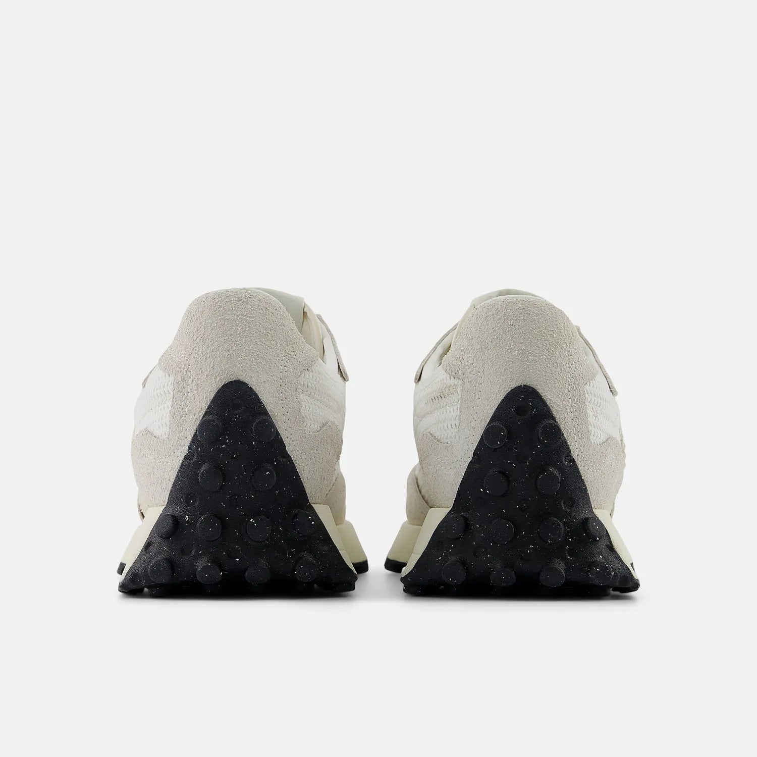 TÊNIS 327 WARPED UNISEX NEW BALANCE BEGECLARO/BEGE